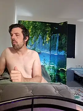 welcome-to-the-jungle online show from August 8, 7:59 am