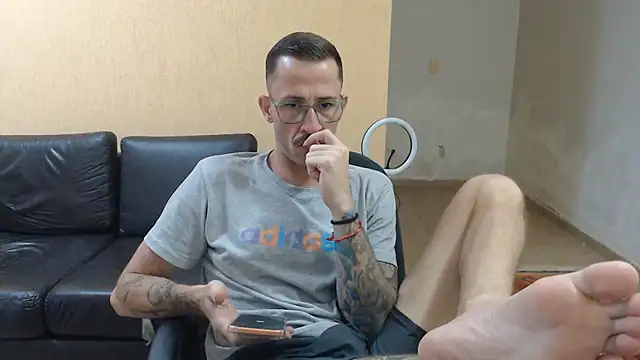 Lucasjandre online show from June 24, 3:48 pm
