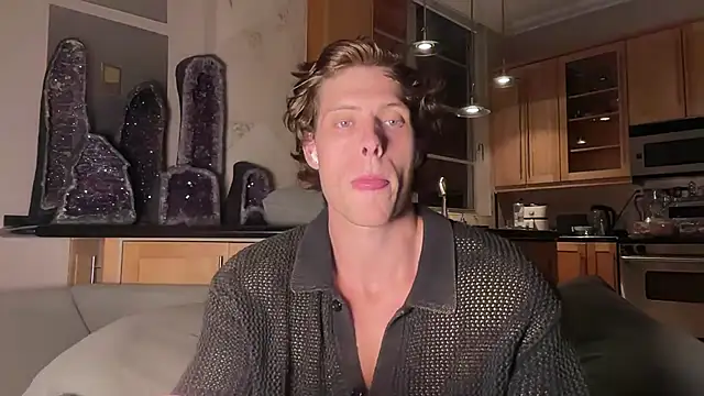 alex islivee online show from August 8, 4:19 am