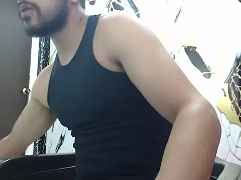 simonm667 online show from June 29, 5:46 pm