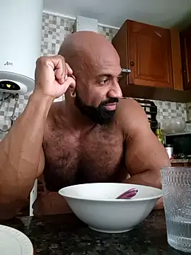 baddblake43 online show from June 20, 9:58 am