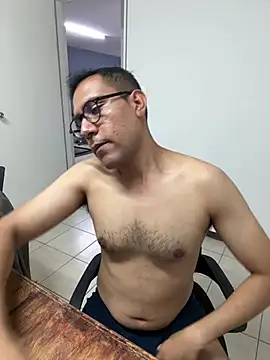 AdrianGarcia89 online show from June 11, 2:53 am
