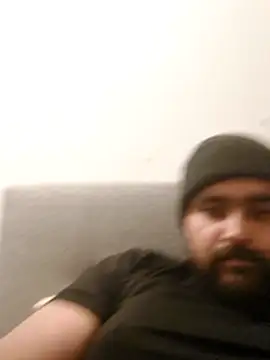 jannug online show from August 5, 10:04 pm