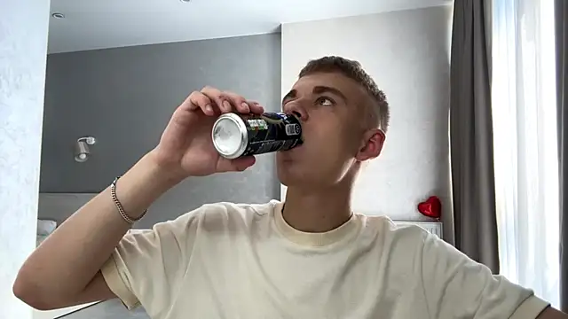 SoloFury online show from August 3, 9:04 am