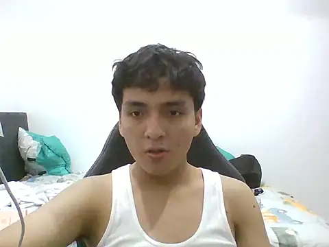boynovaa online show from May 8, 12:00 am