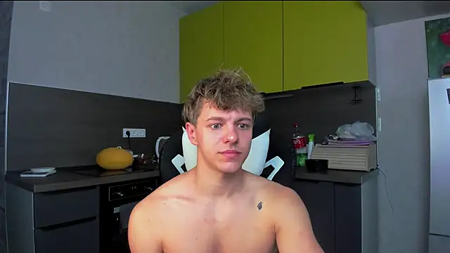 prince nik online show from July 13, 8:49 am