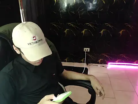 draven sex online show from June 3, 7:08 pm