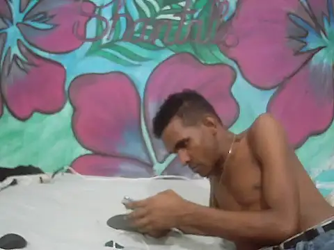 Ryan chocolate horny online show from July 20, 5:57 am