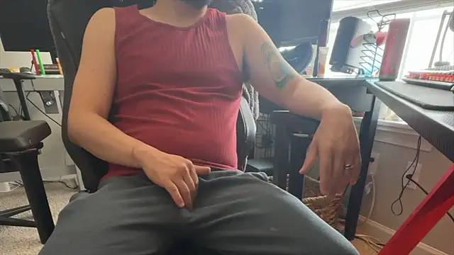 LatinHairball online show from June 21, 2:22 pm