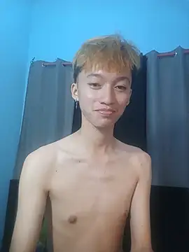 Fem phiLboy69 online show from July 2, 7:36 am