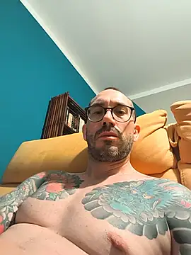 Leo Irezumi online show from July 31, 2:11 am