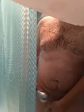 LarsKnox online show from August 6, 3:40 pm