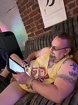 Littledick007007 online show from July 3, 4:51 am