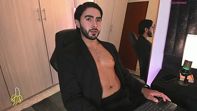 ItsMeEros online show from June 11, 12:32 am