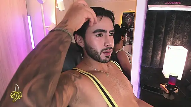 ItsMeEros online show from May 26, 11:12 pm