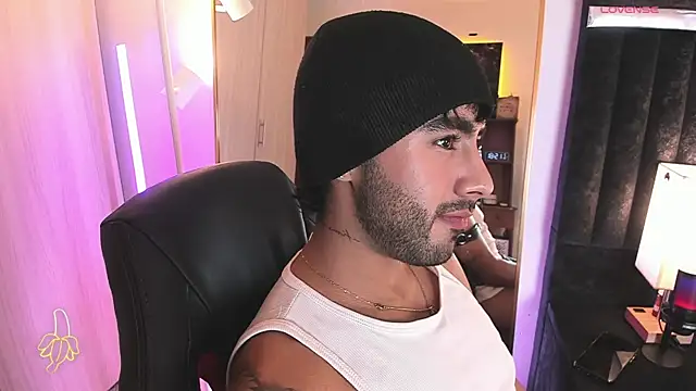 ItsMeEros online show from June 18, 11:21 pm