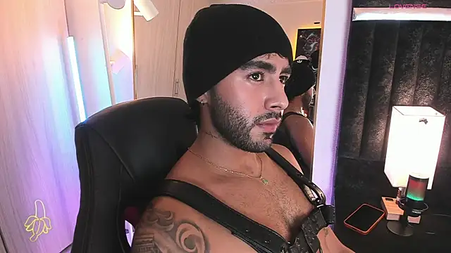 ItsMeEros online show from June 3, 11:10 pm