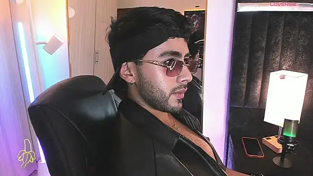 ItsMeEros online show from May 8, 11:49 pm