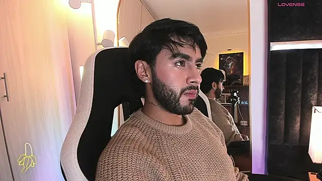 ItsMeEros online show from July 1, 11:37 pm