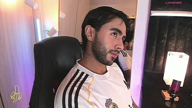 ItsMeEros online show from May 12, 11:46 pm