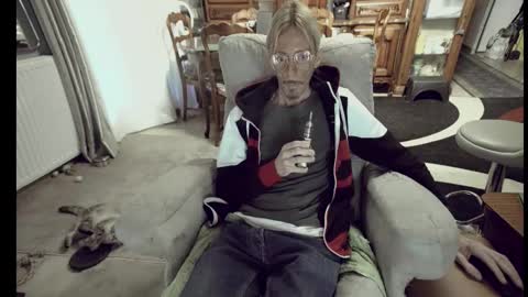 jeff online show from November 25, 7:10 am