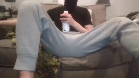 Cute boi online show from October 13, 11:55 pm