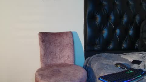 0 oJacob online show from November 14, 12:36 am