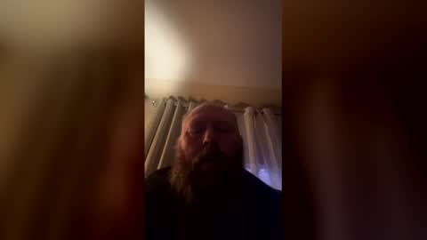 12sil online show from February 7, 2:02 pm