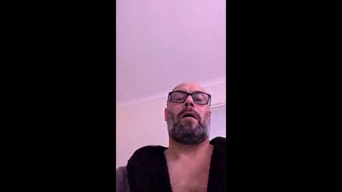 15chells online show from March 22, 10:20 am