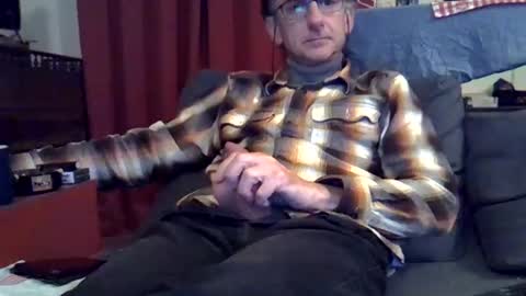 Snapshot of 18remy45 chatting on February 7, 9:37 pm 18remy45 online show from February 7, 9:37 pm