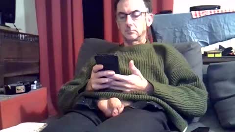 Snapshot of 18remy45 chatting on October 9, 8:25 pm 18remy45 online show from October 9, 8:25 pm