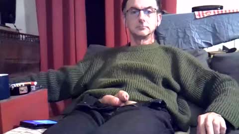 Snapshot of 18remy45 chatting on October 8, 6:01 pm 18remy45 online show from October 8, 6:01 pm