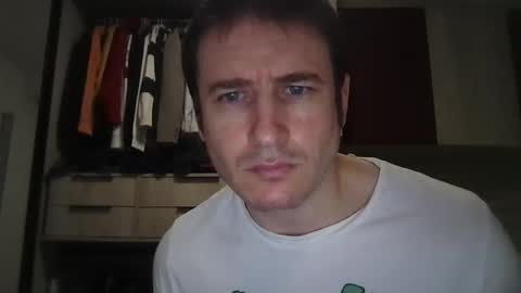 1addiccionallammor9 online show from October 26, 11:40 pm