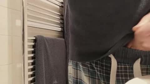 1 Bad Husband online show from March 4, 10:22 am