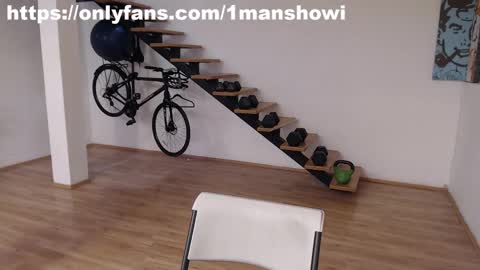 Snapshot of 1manshow11 chatting on January 6, 5:38 pm 1manshow11 online show from January 6, 5:38 pm