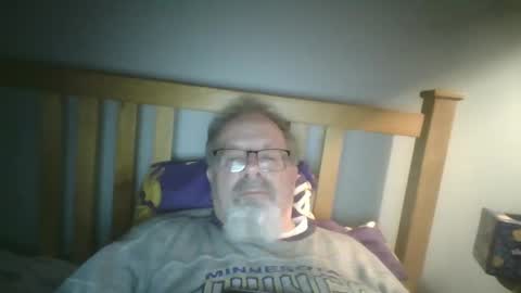 Snapshot of 2003dynawideglide chatting on January 21, 2:22 am 2003dynawideglide online show from January 21, 2:22 am