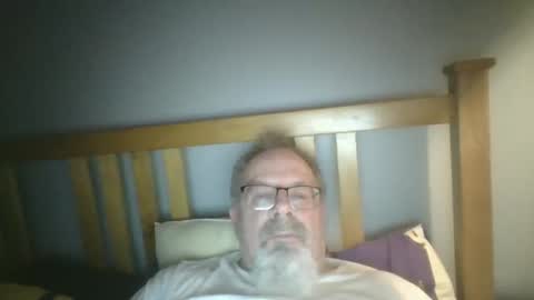 Snapshot of 2003dynawideglide chatting on January 19, 12:38 am 2003dynawideglide online show from January 19, 12:38 am