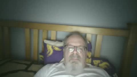 Snapshot of 2003dynawideglide chatting on January 11, 8:43 pm 2003dynawideglide online show from January 11, 8:43 pm