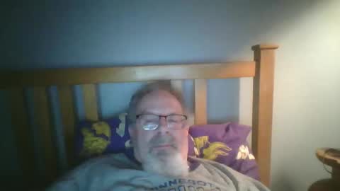 Snapshot of 2003dynawideglide chatting on January 27, 1:05 am 2003dynawideglide online show from January 27, 1:05 am