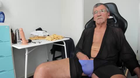 Henk online show from October 19, 2:31 pm