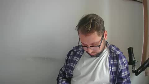 21jus online show from November 25, 12:51 pm