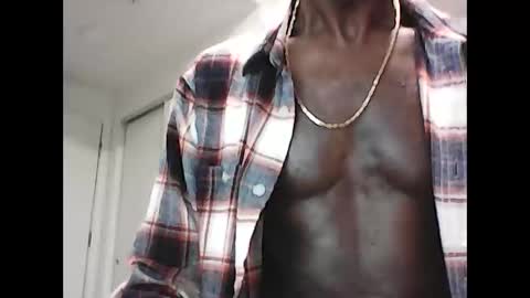 Snapshot of 2525bigbossman69 chatting on September 9, 6:46 am 2525bigbossman69 online show from September 9, 6:46 am
