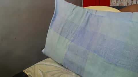 2hotblowjob694uxxx online show from June 2, 8:54 pm