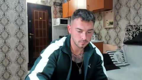 Snapshot of 2sexymuscles chatting on September 30, 7:50 pm 2sexymuscles online show from September 30, 7:50 pm