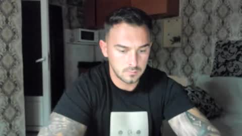 Snapshot of 2sexymuscles chatting on September 8, 8:19 pm 2sexymuscles online show from September 8, 8:19 pm