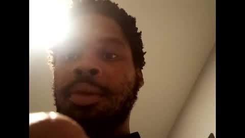 Str8 Edge online show from October 18, 2:22 pm