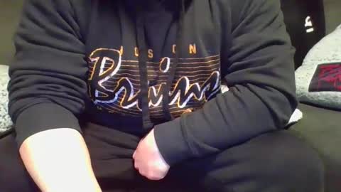 30sman52 online show from March 13, 11:44 pm