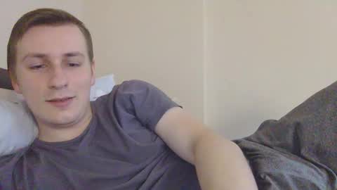 Snapshot of 3andy3 chatting on September 27, 6:44 am Andy online show from September 27, 6:44 am