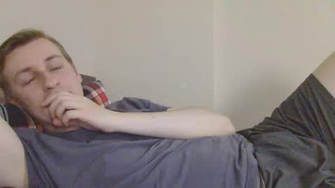 Snapshot of 3andy3 chatting on October 4, 7:46 am Andy online show from October 4, 7:46 am