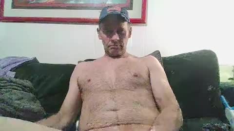 4nuf online show from February 24, 9:09 pm